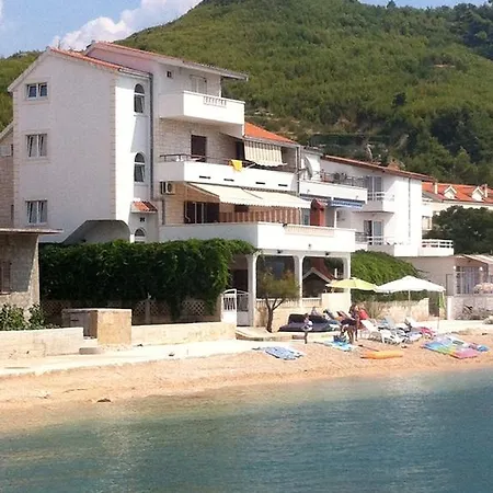 Martina Apartment Podstrana